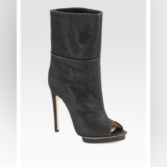 New no box Max Kibargin boots